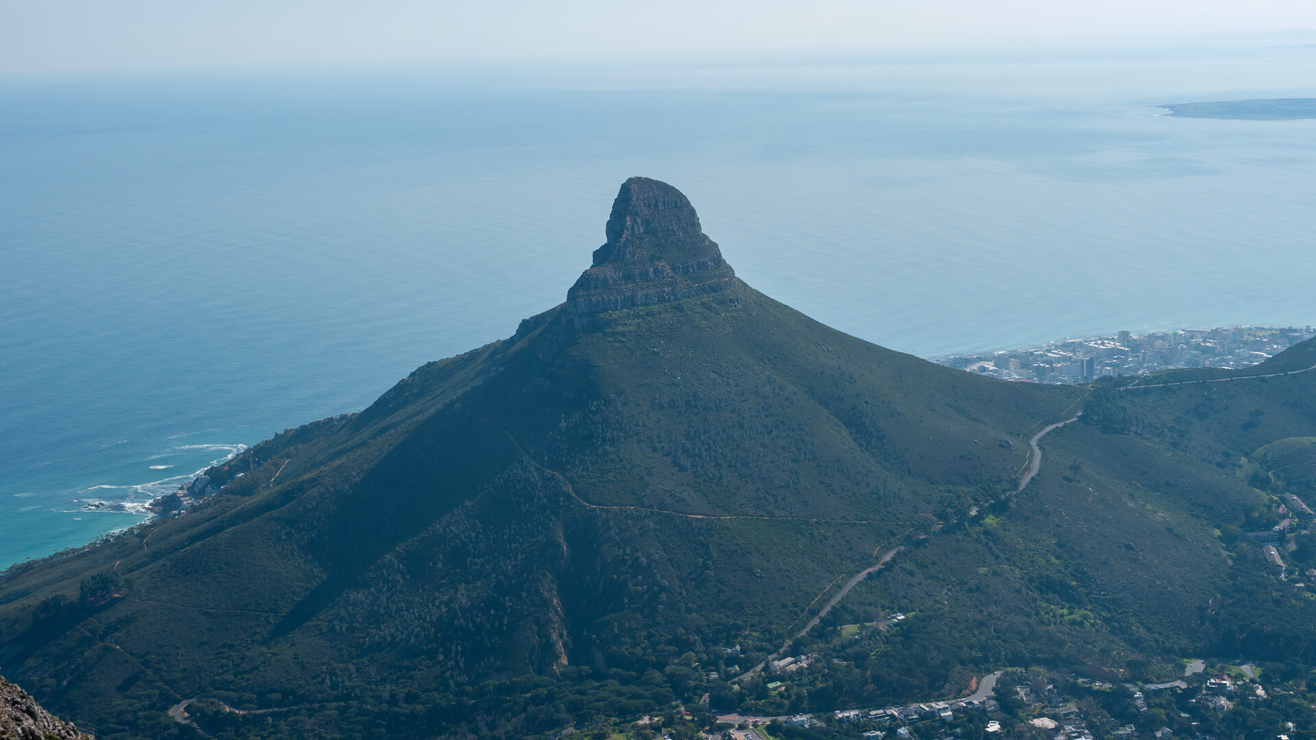 Lion's Head Hike Cape Town: Complete 2025 Guide