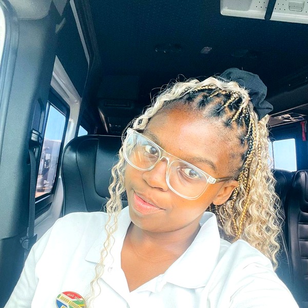 Linamandla Vokwana — Professional Tour Guide at Gray Line South Africa