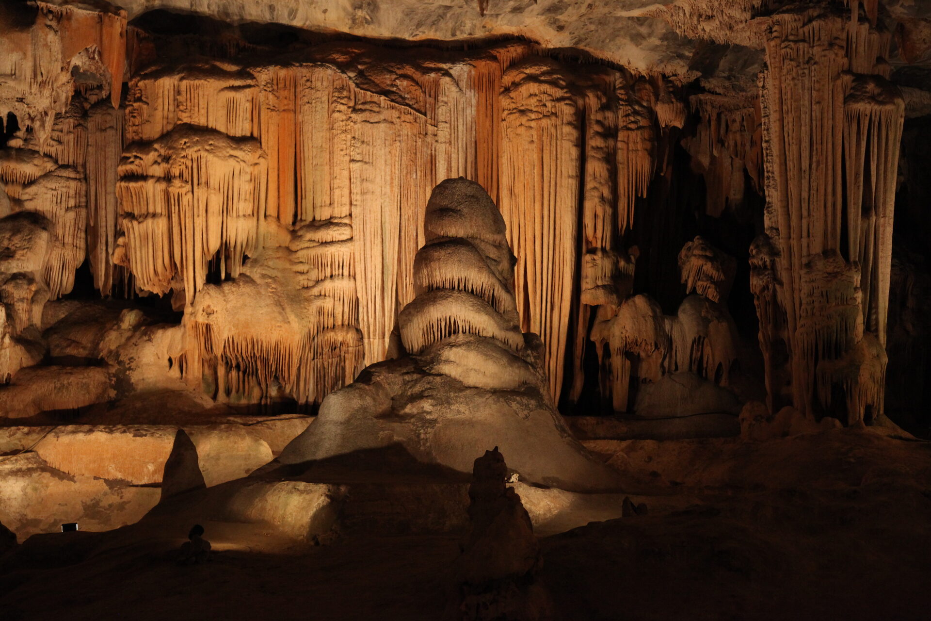 Cango Caves & Ostrich Farm Oudtshoorn Tour