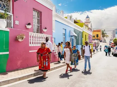 Half-Day Walking City Tour & African Lunch