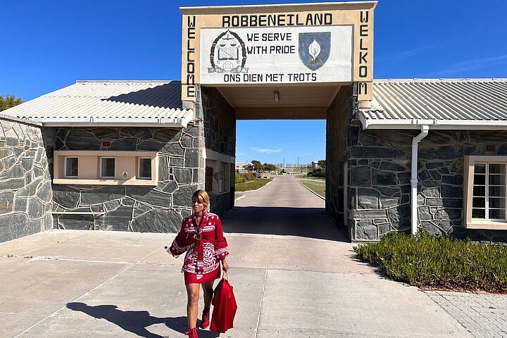 Robben Island Private Tour with Hotel Pickup & Drop-off
